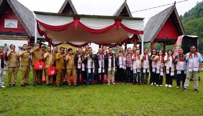 Pemko Manado Belajar Kelola Pariwisata Toba, Kenali Potensi Budaya Lokal