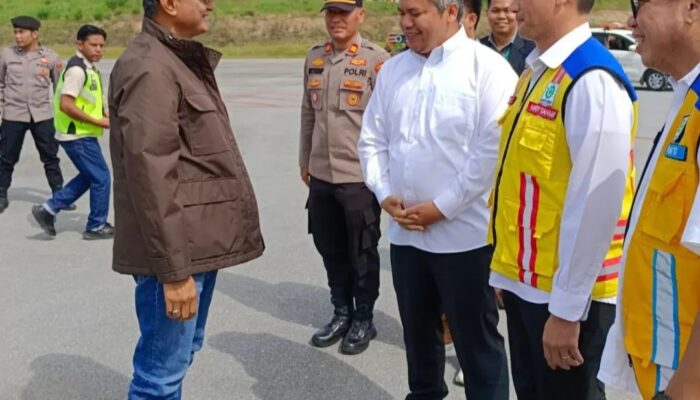 Usulan WabupTaput Disambut Positif Menteri PU, Jalan Silangit – Tarutung Akan Dibenahi