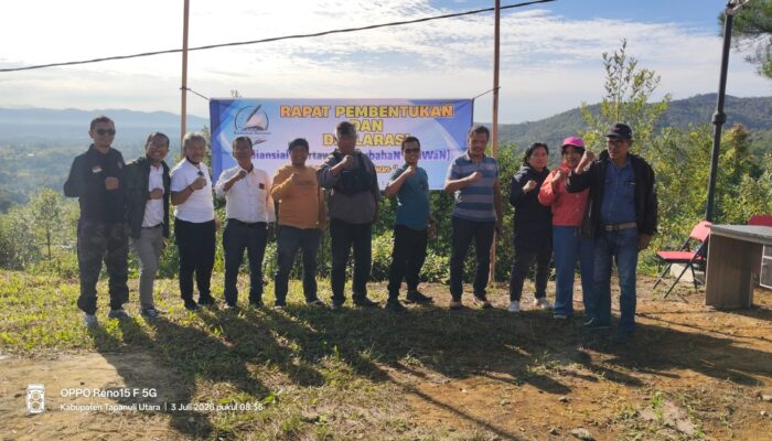 Dari Lereng Menara Pandang, KaWaN Resmi Berdiri di Taput, Wartawan Satukan Kekuatan Bangun Jurnalisme Berintegritas