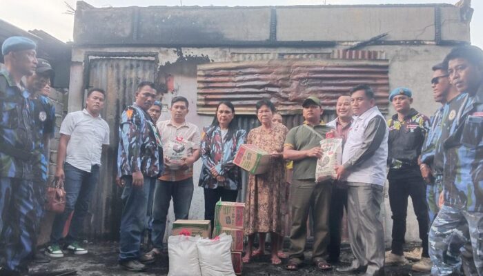 Anggota DPRD dan IPK Rokan Hilir Salurkan Bantuan untuk Korban Kebakaran di Bagan Batu