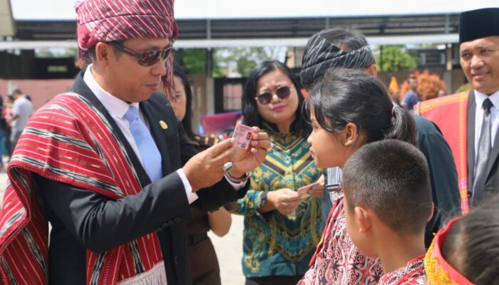Peringati HAN Ke- 42 Bupati Taput Serukan Gerakan Bersama Lindungi Anak