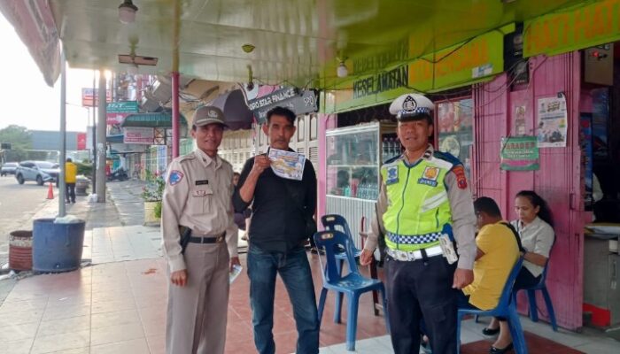 Satlantas Siantar Ingatkan Sopir Bus: Jangan Parkir di Badan Jalan, Bisa Picu Kecelakaan!
