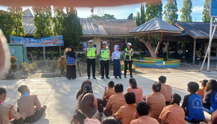 Masih di Bawah Umur? Polisi Larang Pelajar SMPN 9 Siantar Bawa Motor ke Sekolah