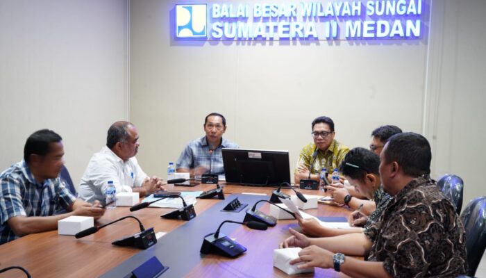Bupati Taput Jemput Bola ke BBWS II, Pastikan Tanggul Aek Sigeaon Diperbaiki Tahun Ini