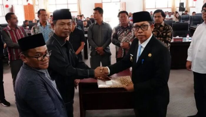 Pemkab dan DPRD Taput Sepakati Perubahan KUA-PPAS 2026