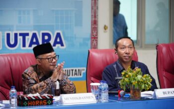 Bupati Taput dan Mendikdasmen Perkuat Mutu Pendidikan, Ratusan Guru Sampaikan Aspirasi