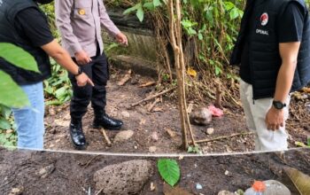 Kapolsek Hutaimbaru Ikuti Operasi Sarang Narkoba di Silayang-layang, Tiga Pria Positif Sabu